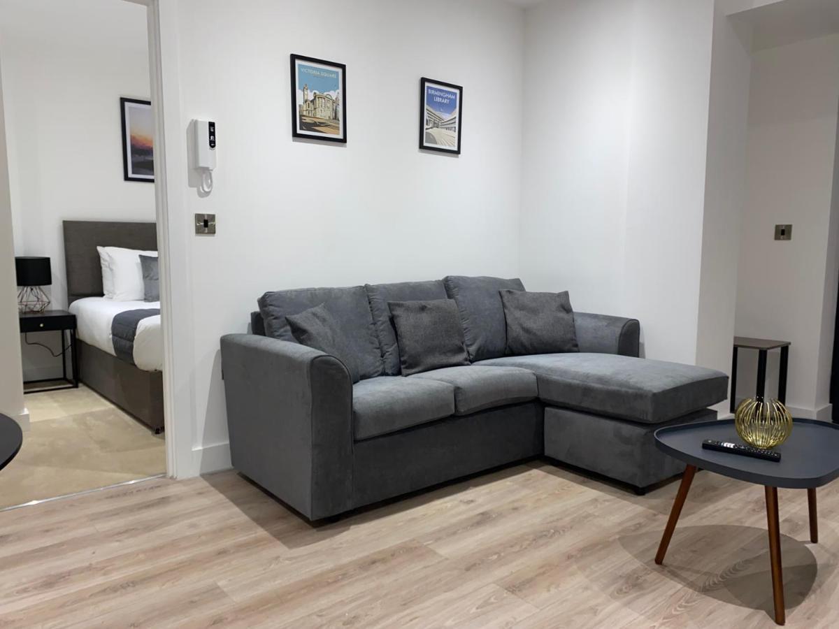 Roomotel - Broadoaks Apartments Σόλιχαλ Εξωτερικό φωτογραφία